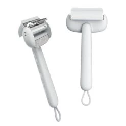 BABYYER Dog Undercoat Rake - 150g Lightweight Pet Grooming Tool Dematting Comb | Portable Tool And Dematting Comb | Shedding Brush -BlueBuffalo Sales Store GUEST 1ed14ca1 c9b7 4555 bfe4 2f74602d5602