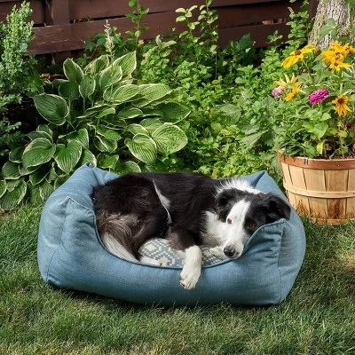 Winn + Willow Cuddler Geometric Dog And Cat Bed - Blue 9 Winn + Willow Cuddler Geometric Dog And Cat Bed - Blue - Image 9