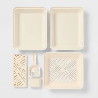 Up & Up Modern Cat Litter Pan Box - Up&up™ White 2 Up & Up Modern Cat Litter Pan Box - Up&up™ White - Image 2